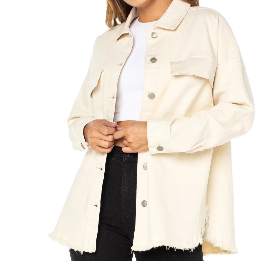 Celebrity Pink womens‎ small denim shacket oversized cream Fall Festivals fray